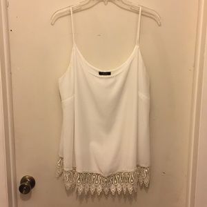 Spaghetti strap white camisole with lace